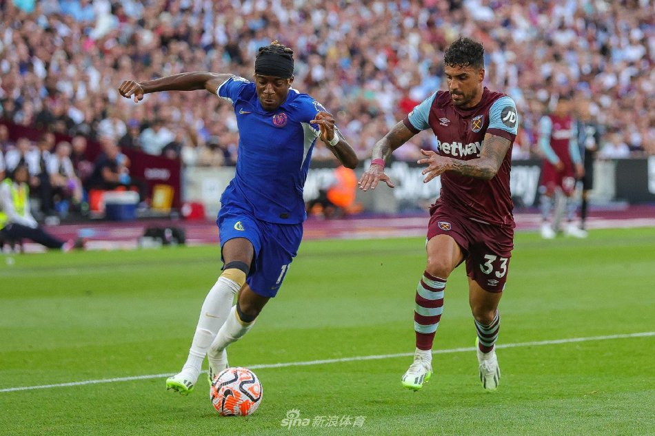 他虽然告别 他虽然告别