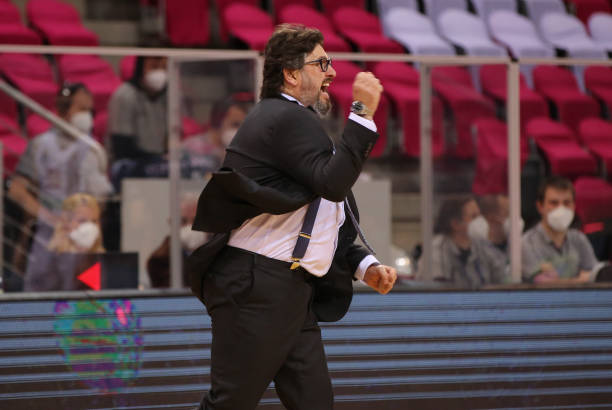 用实际表现 用实际表现