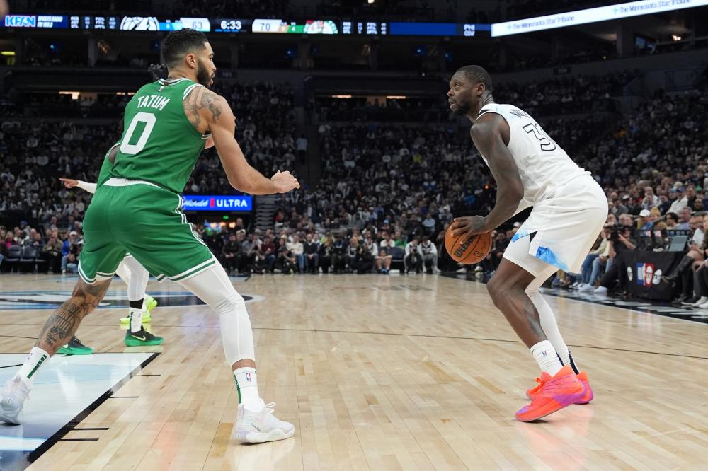 带着顽强的 带着顽强的