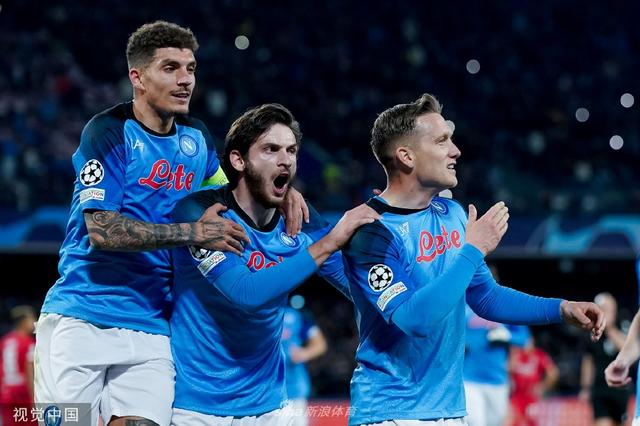 仅限球员和 仅限球员和